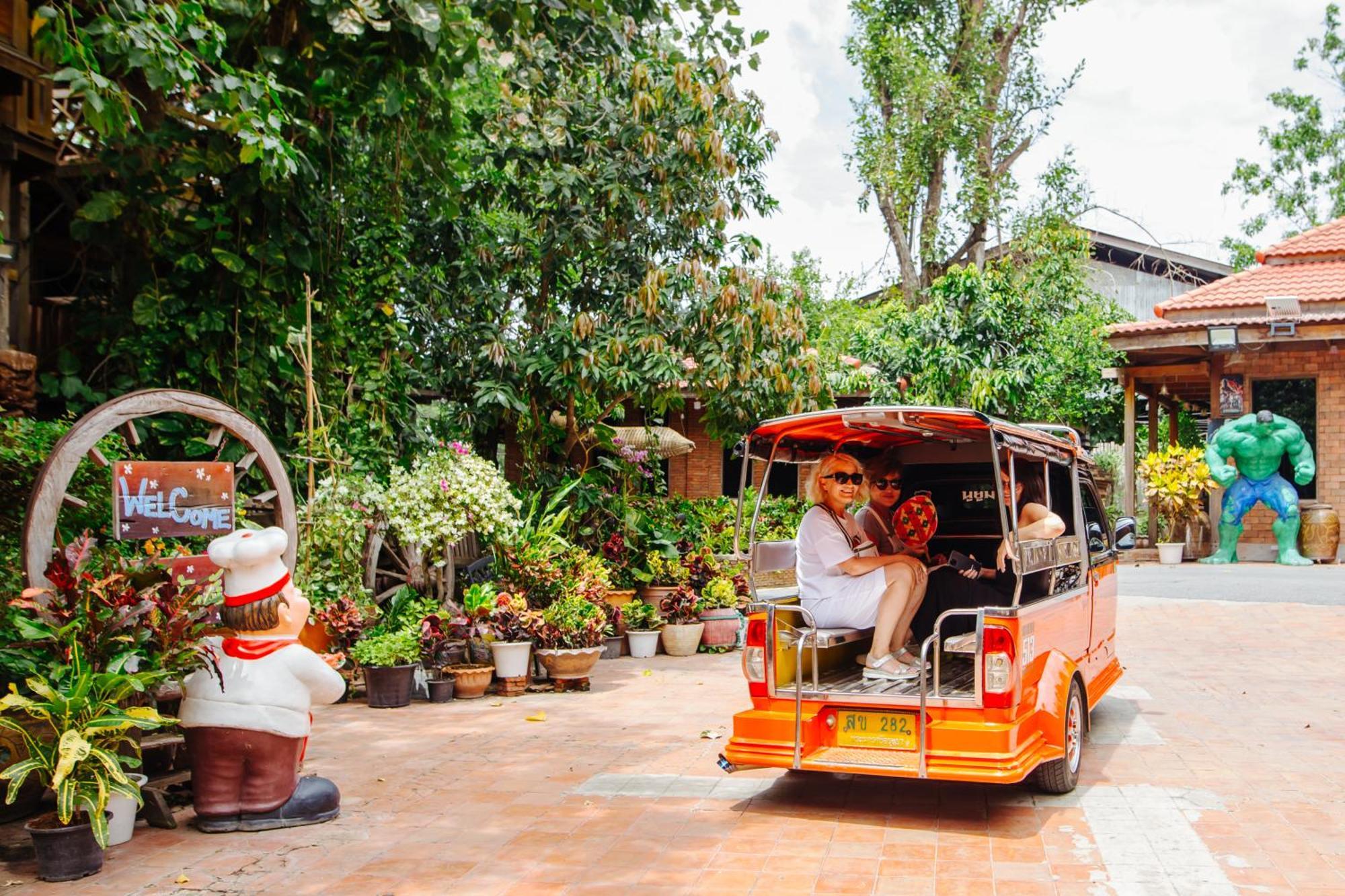 Klong Suan Plue Resort Phranakhonszi Ajutthaja Kültér fotó
