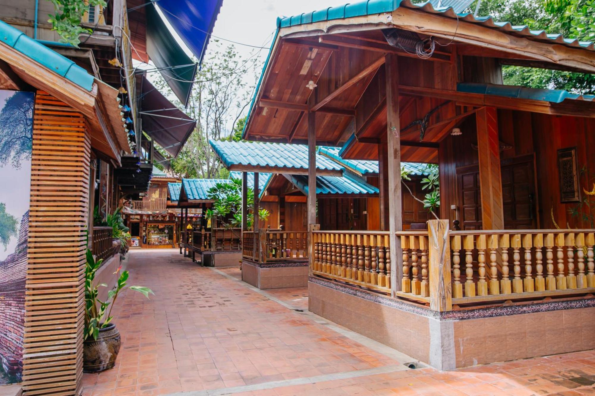 Klong Suan Plue Resort Phranakhonszi Ajutthaja Kültér fotó